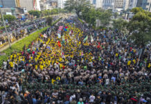 Mahasiswa kembali turun ke jalan karena pemborosan – Politik